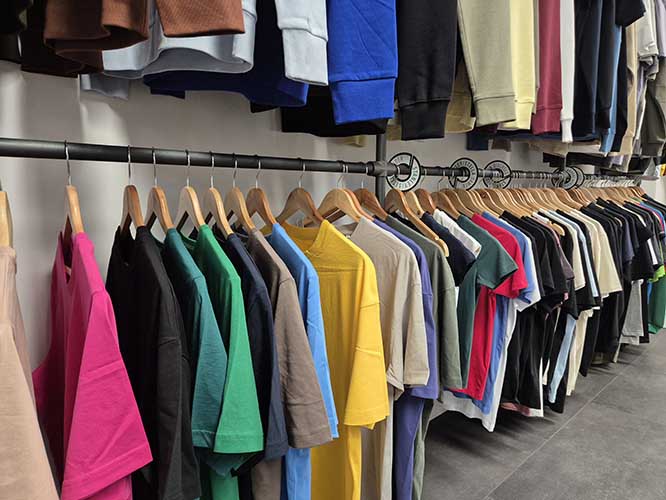 Merch Textilien gruenmeliert